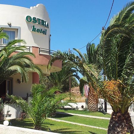 Ostria Hotel Palekastro Exterior photo