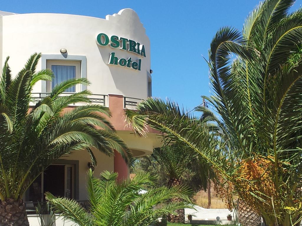 Ostria Hotel Palekastro Exterior photo